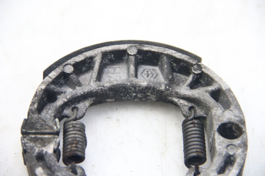 photo de ZAPATA DE FRENO PIAGGIO ZIP 4T 50 (2018 - 2020) - Vista general del producto