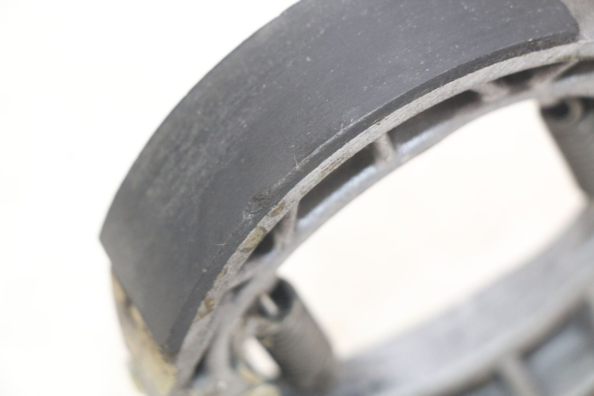 photo de ZAPATA DE FRENO PIAGGIO ZIP 4T 50 (2018 - 2020) - Detalle de la pieza