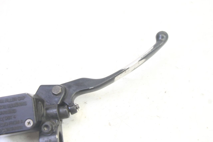 photo de BOMBA FRENO DELANTERO ADIVA AD3 300 (2014 - 2020) - Zoom estado de uso