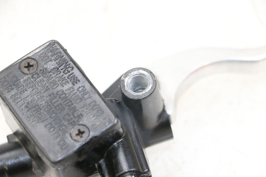 photo de BOMBA FRENO DELANTERO SUZUKI ADDRESS 110 (2015 - 2020) - Vista general del producto