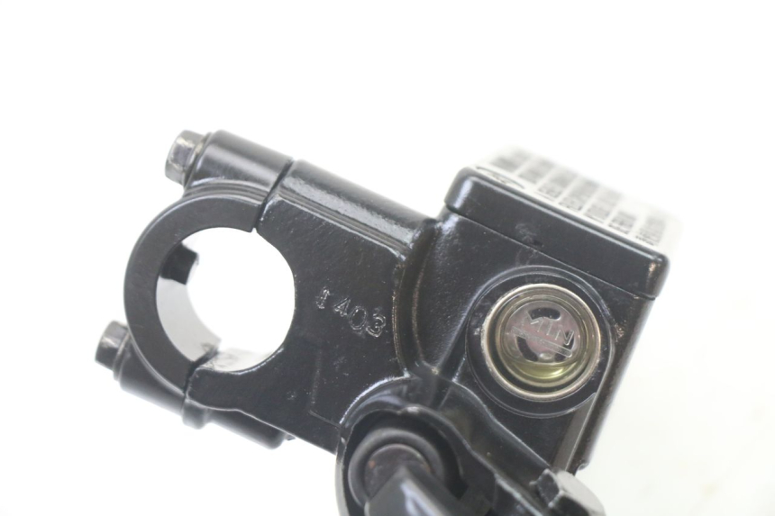 photo de CILINDRO MAESTRO DELANTERO KYMCO AGILITY 4T 50 (2018 - 2022) - Primer plano técnico