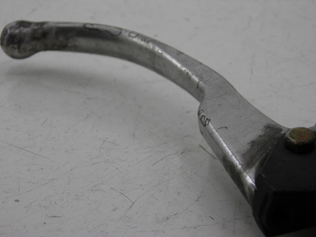 photo de BOMBA FRENO DELANTERO APRILIA LEONARDO ST 250 (2002 - 2005) - Otra perspectiva