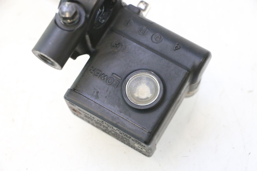 photo de CILINDRO MAESTRO DELANTERO SUZUKI BURGMAN 125 (2007 - 2014) - Otra perspectiva