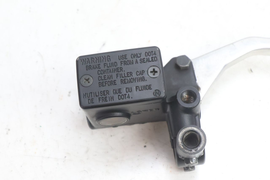 photo de CILINDRO MAESTRO DELANTERO SUZUKI BURGMAN 125 (2007 - 2014) - Detalle de la pieza