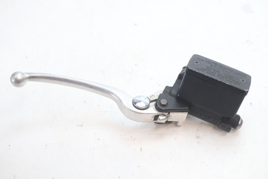 photo de BOMBA FRENO DELANTERO BMW C SPORT 650 (2015 - 2021) - Primer plano técnico