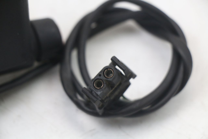 photo de CILINDRO MAESTRO DELANTERO BMW C1 125 (2000 - 2003) - Detalles de los puntos de fijación