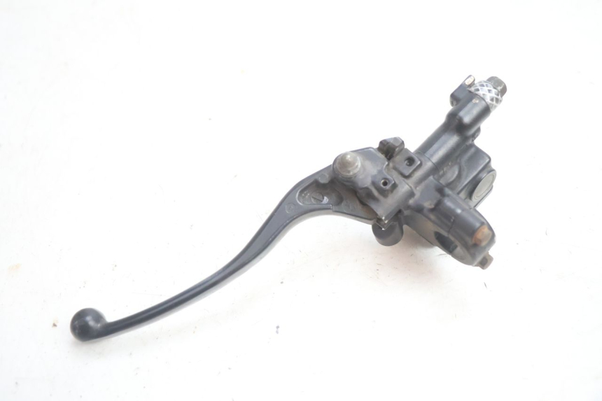 photo de BOMBA FRENO DELANTERO HONDA CB TWO FIFTY 250 (1991 - 2002) - Otra vista del artículo