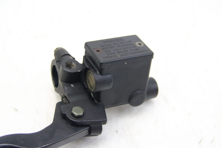 photo de CILINDRO MAESTRO DELANTERO PEUGEOT CITYSTAR 50 (2013 - 2017) - Otra perspectiva