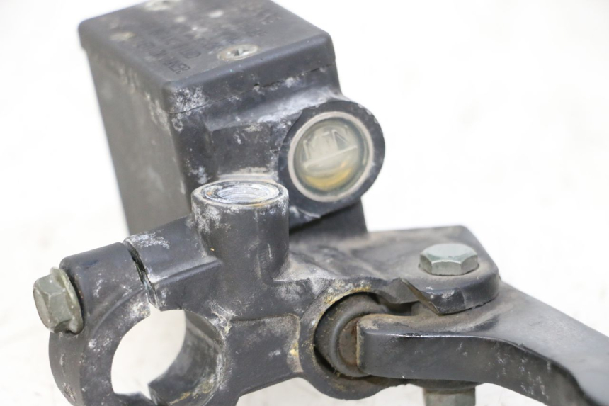 photo de CILINDRO MAESTRO DELANTERO PEUGEOT CITYSTAR 50 (2013 - 2017) - Primer plano técnico