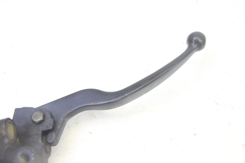 photo de CILINDRO MAESTRO DELANTERO PEUGEOT CITYSTAR 50 (2013 - 2017) - Zoom estado de uso