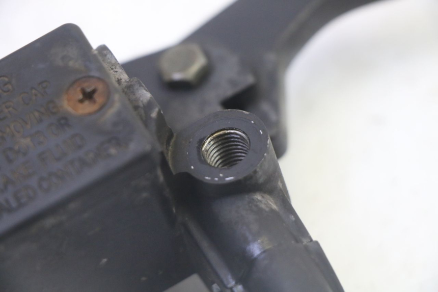 photo de CILINDRO MAESTRO DELANTERO PEUGEOT CITYSTAR 50 (2013 - 2017) - Otra perspectiva