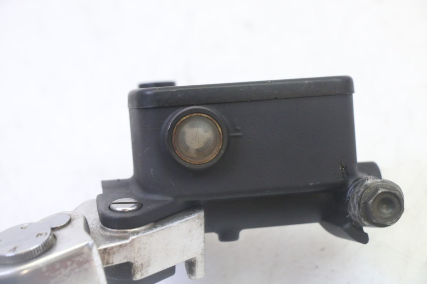 photo de CILINDRO MAESTRO DELANTERO KYMCO DINK STREET 125 (2009 - 2014) - Vista general del producto