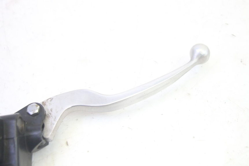 photo de CILINDRO MAESTRO DELANTERO PEUGEOT DJANGO 4T 50 (2014 - 2019) - Zoom estado de uso