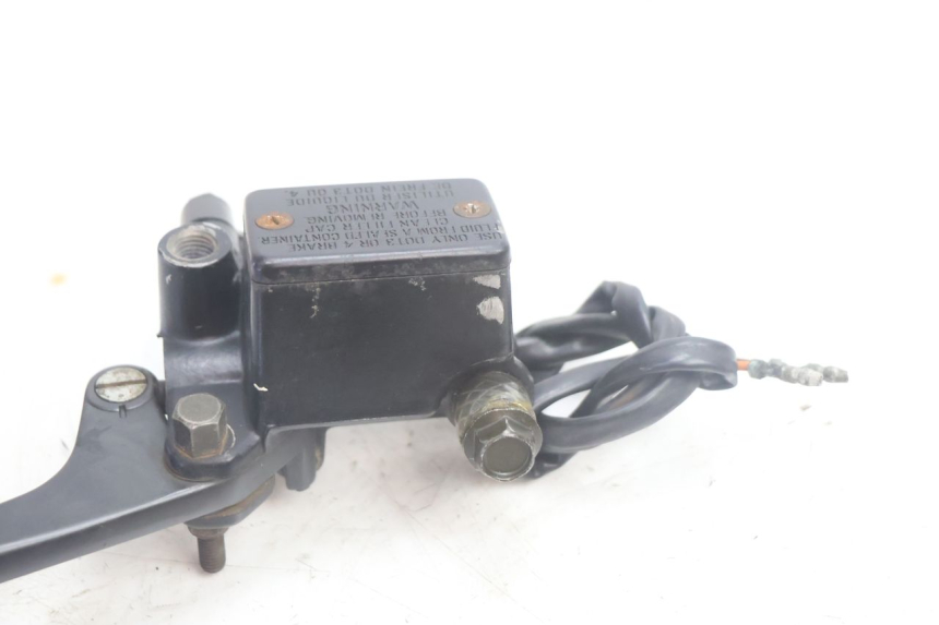 photo de BOMBA FRENO DELANTERO SUZUKI DR S 600 (1985 - 1989) - Recambio usado revisado