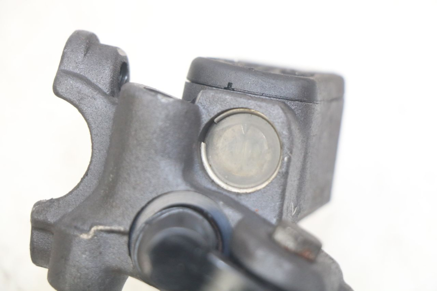 photo de CILINDRO MAESTRO DELANTERO PEUGEOT ELYSEO 125 (1999 - 2004) - Detalle de la pieza