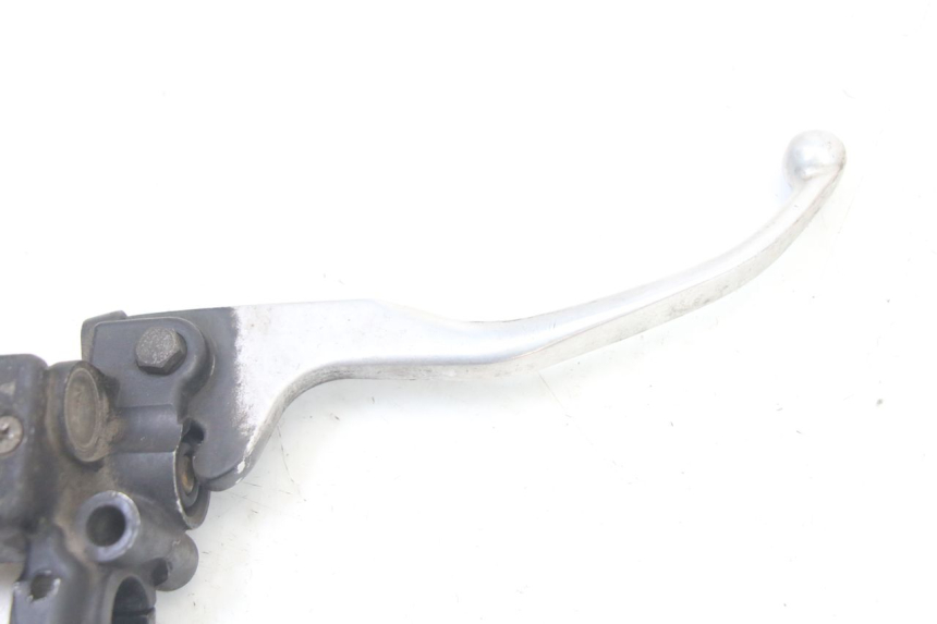 photo de CILINDRO MAESTRO DELANTERO PEUGEOT ELYSTAR 50 (2002 - 2014) - Otra perspectiva