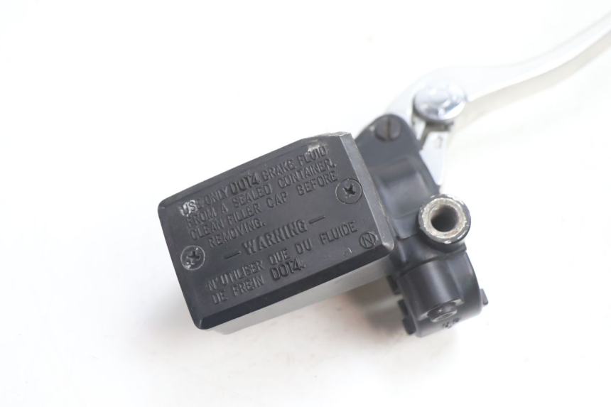 photo de BOMBA FRENO DELANTERO KAWASAKI ER-6 ER6 N 650 (2005 - 2009) - Detalle de la pieza