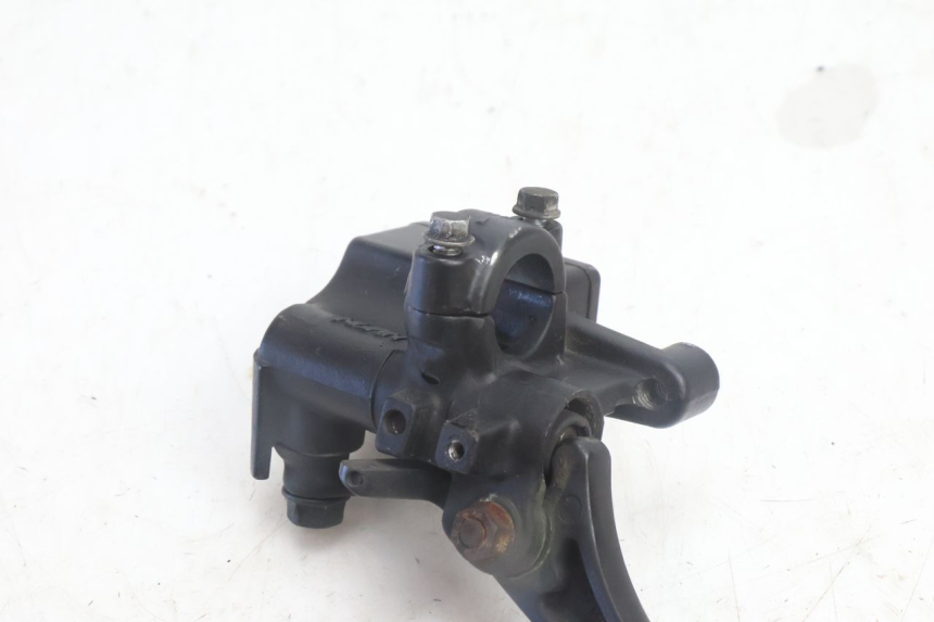 photo de CILINDRO MAESTRO DELANTERO HONDA FES PANTHEON 2T 125 (1998 - 2002) - Zoom estado de uso