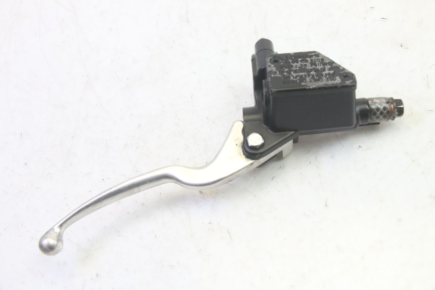 photo de CILINDRO MAESTRO DELANTERO SYM FIDDLE 3 III 125 (2014 - 2020) - Otra perspectiva