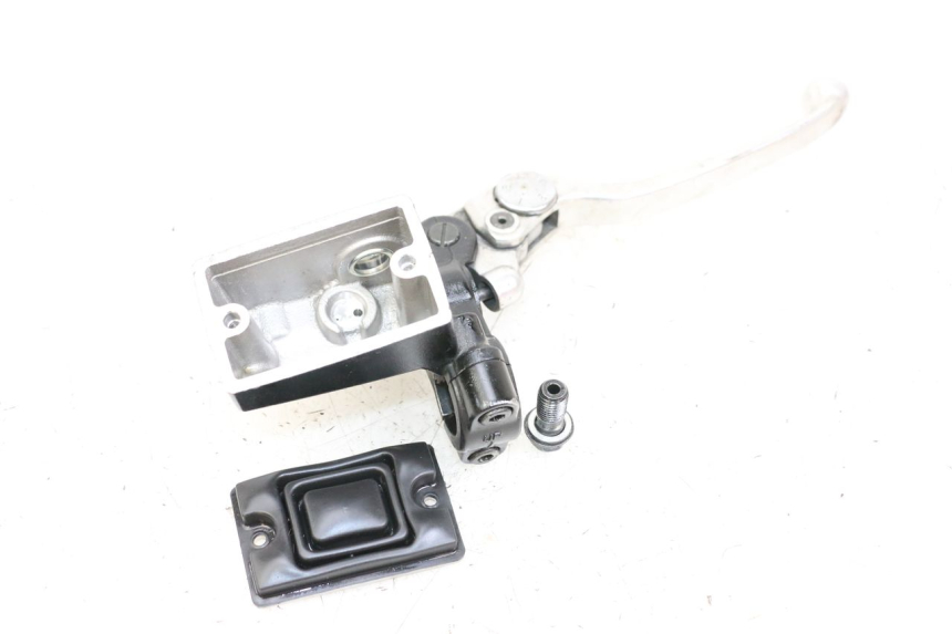 photo de CILINDRO MAESTRO DELANTERO YAMAHA FJR ABS 1300 (2006 - 2012) - Otra perspectiva