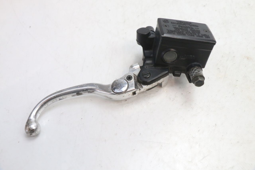 photo de BOMBA FRENO DELANTERO YAMAHA FJR 1300 (2001 - 2005) - Otra perspectiva