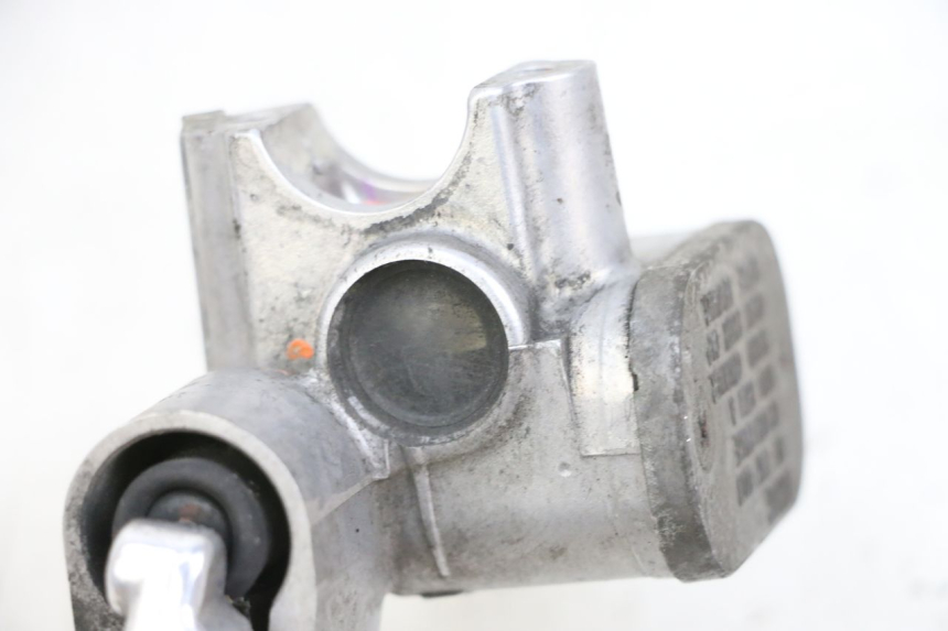 photo de BOMBA FRENO DELANTERO MBK FLIPPER 115 (2013 - 2017) - Detalle de la pieza