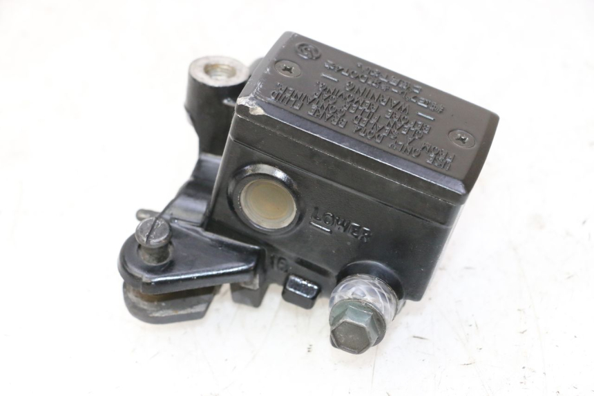 photo de BOMBA FRENO DELANTERO YAMAHA FZ6 N FAZER 600 (2004 - 2006) - Vista principal