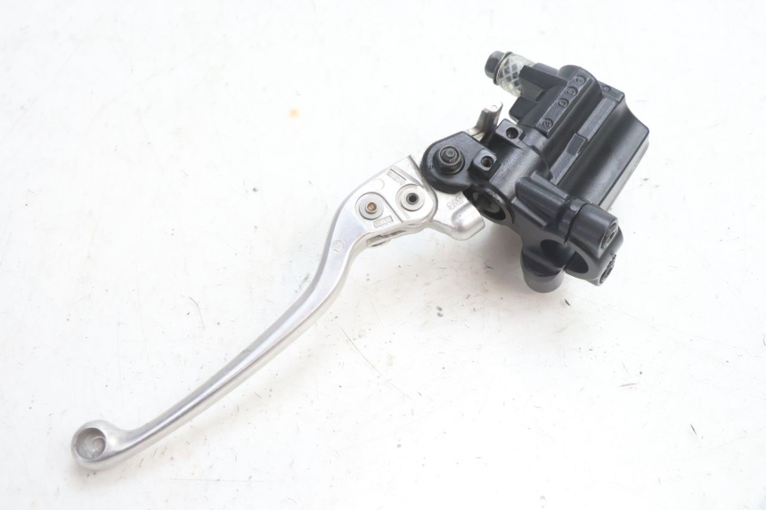 photo de BOMBA FRENO DELANTERO YAMAHA FZ8 800 (2010 - 2016) - Recambio usado revisado