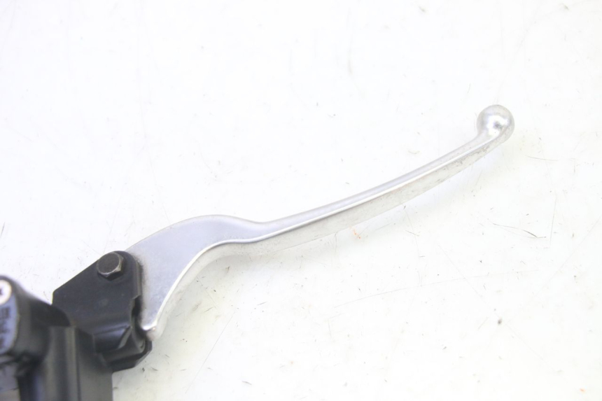 photo de BOMBA FRENO DELANTERO KYMCO GRAND DINK 125 (2008 - 2014) - Otra perspectiva