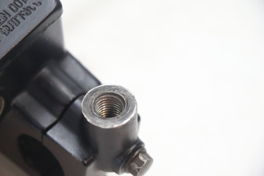 photo de BOMBA FRENO DELANTERO SUZUKI GSF N BANDIT 1200 (2001 - 2005) - Zoom estado de uso