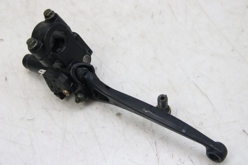 photo de CILINDRO MAESTRO DELANTERO EUROCKA GTR 50 (2007 - 2017) - Zoom estado de uso