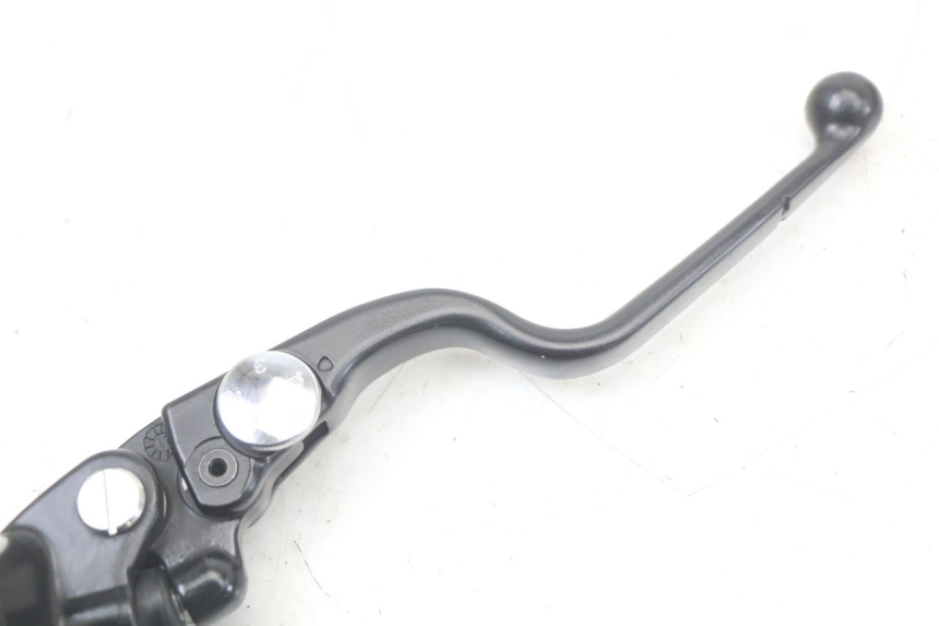 photo de BOMBA FRENO DELANTERO HUSQVARNA SVARTPILEN 401 (2018 - 2023) - Otra perspectiva