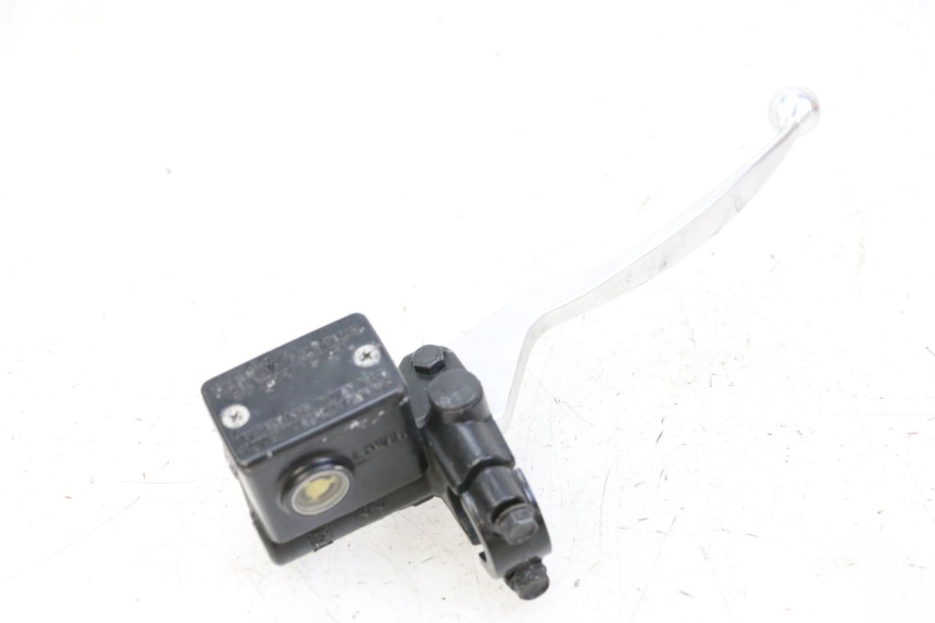 photo de BOMBA FRENO DELANTERO SYM JOYMAX 125 (2010 - 2017) - Primer plano técnico