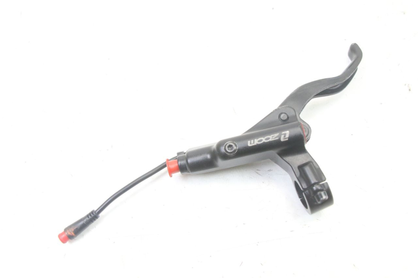 photo de BOMBA FRENO DELANTERO JOYOR S10-S-Z 1 - Vista principal