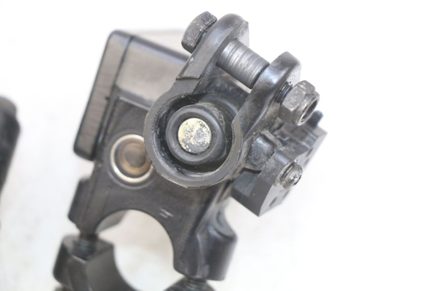 photo de CILINDRO MAESTRO DELANTERO PEUGEOT KISBEE 2T 50 (2010 - 2017) - Zoom estado de uso