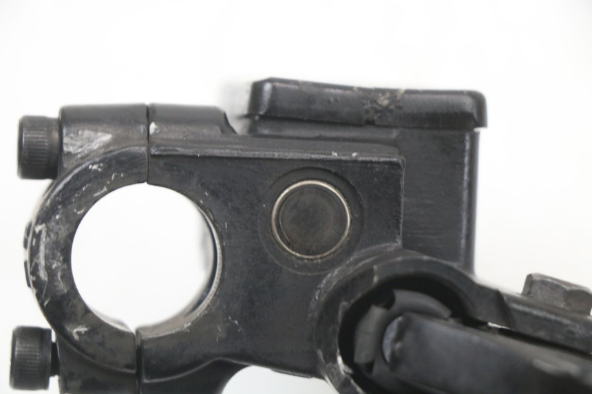 photo de BOMBA FRENO DELANTERO PEUGEOT KISBEE 2T 50 (2018 - 2022) - Vista general del producto