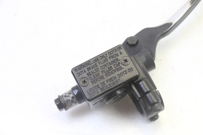 photo de CILINDRO MAESTRO DELANTERO PEUGEOT KISBEE 2T 50 (2010 - 2017) - Detalle de la pieza