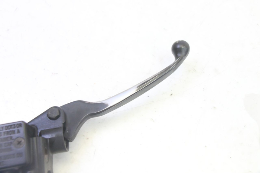 photo de CILINDRO MAESTRO DELANTERO PEUGEOT KISBEE 2T 50 (2010 - 2017) - Zoom estado de uso