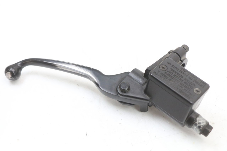 photo de CILINDRO MAESTRO DELANTERO PEUGEOT KISBEE 4T 50 (2018 - 2022) - Otra perspectiva