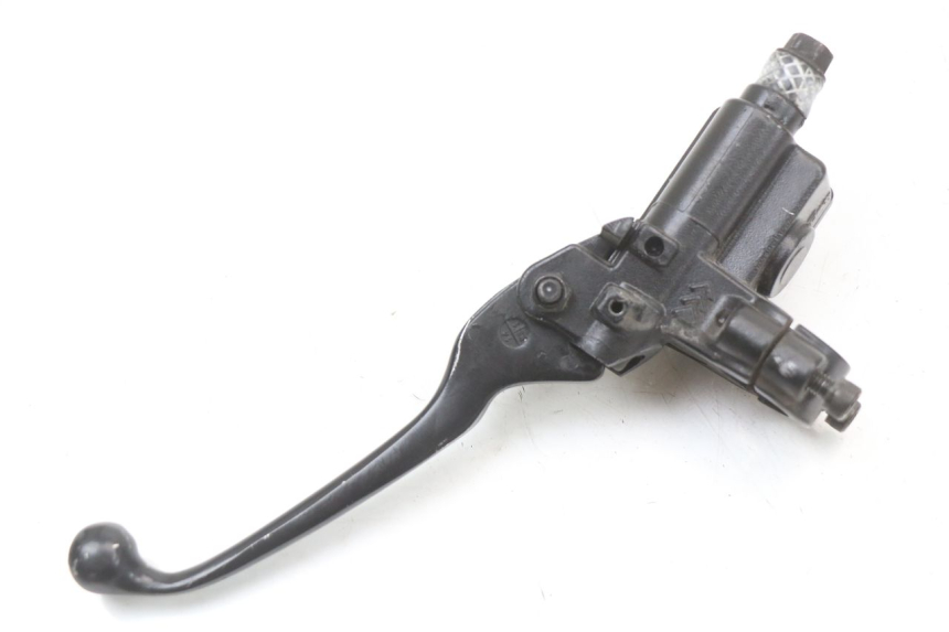 photo de CILINDRO MAESTRO DELANTERO PEUGEOT KISBEE 4T 50 (2018 - 2022) - Primer plano técnico