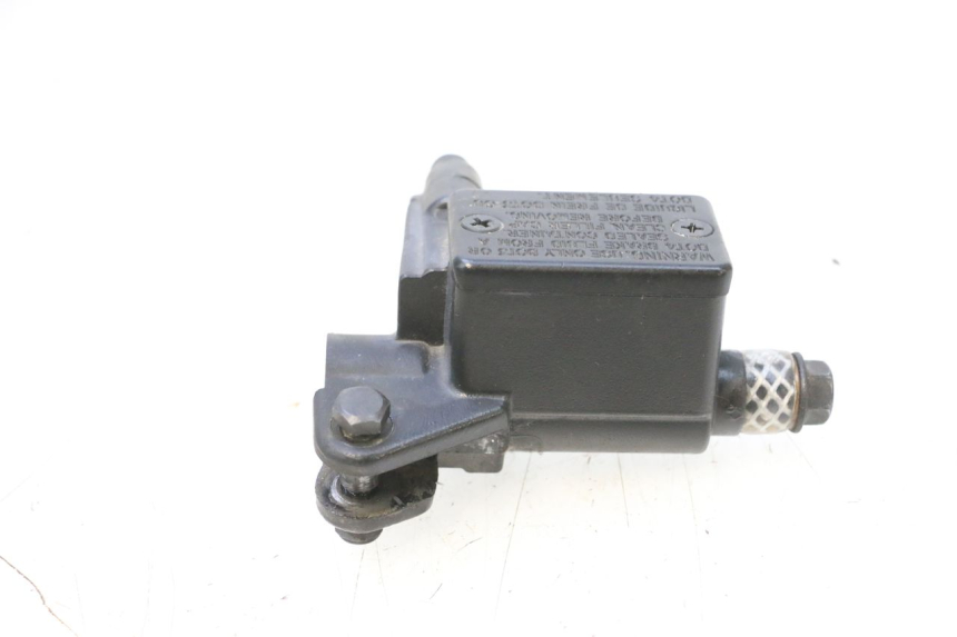 photo de CILINDRO MAESTRO DELANTERO PEUGEOT KISBEE 4T 50 (2018 - 2022) - Detalle de la pieza
