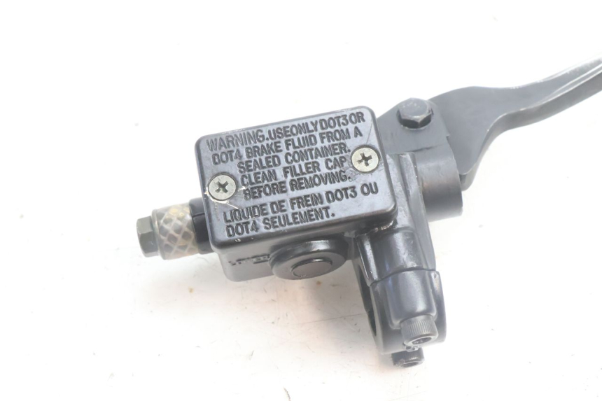 photo de CILINDRO MAESTRO DELANTERO PEUGEOT KISBEE 4T 50 (2010 - 2017) - Detalle de la pieza