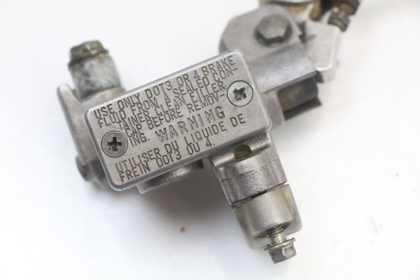 photo de CILINDRO MAESTRO DELANTERO KAWASAKI KX 85 (2014 - 2021) - Otra perspectiva