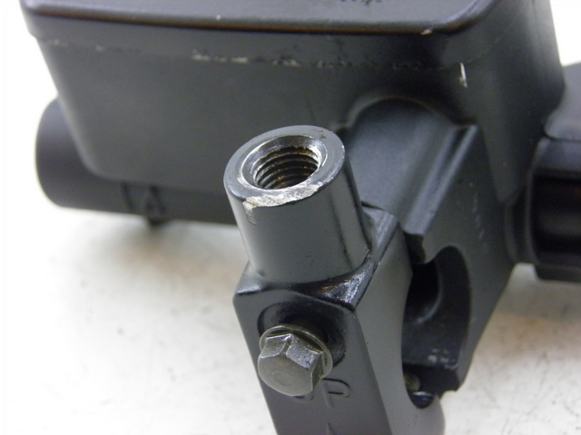 photo de BOMBA FRENO DELANTERO KYMCO XCITING RI ABS 500 (2010) - Vista general del producto