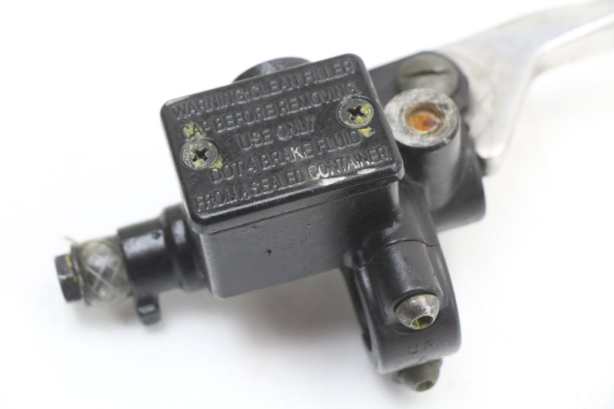 photo de BOMBA FRENO DELANTERO PIAGGIO LIBERTY 4T 50 (2018 - 2021) - Vista general del producto