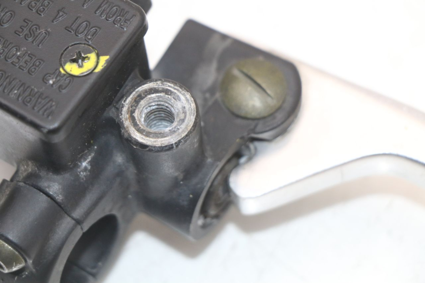 photo de BOMBA FRENO DELANTERO PIAGGIO LIBERTY 4T 50 (2004 - 2008) - Zoom estado de uso