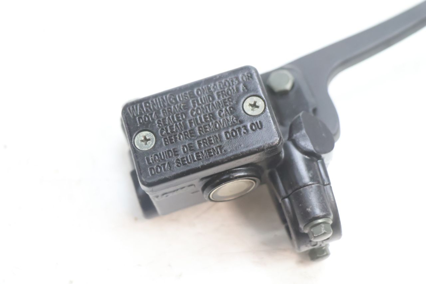 photo de BOMBA FRENO DELANTERO LONGJIA LJ50QT 8M 2T 50 (2010 - 2017) - Detalle de la pieza