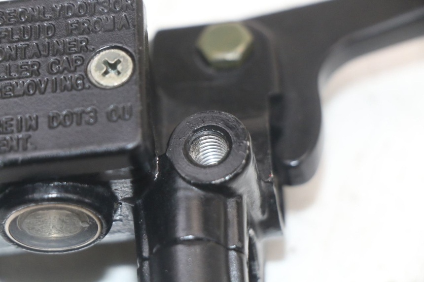 photo de BOMBA FRENO DELANTERO MASH LEGEND'R 4T 50 (2021 - 2025) - Otra perspectiva