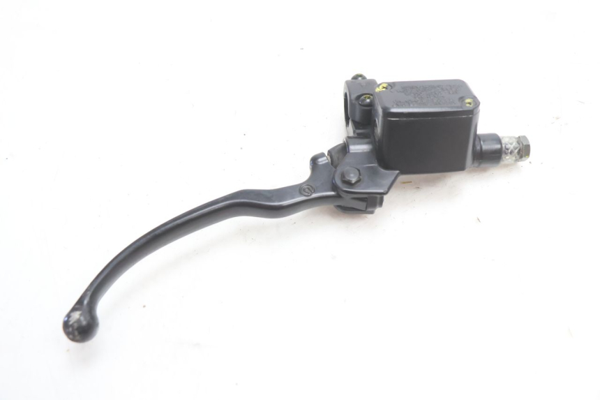 photo de BOMBA FRENO DELANTERO PIAGGIO MP3 LT 300 (2010 - 2016) - Primer plano técnico