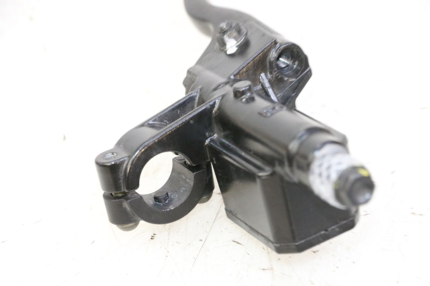 photo de BOMBA FRENO DELANTERO PIAGGIO MP3 500 (2014 - 2017) - Detalle de la pieza